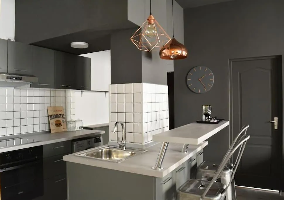 Apartamento 2 Bdr / Cozy Ap Near Old Town Bucarest Rumanía